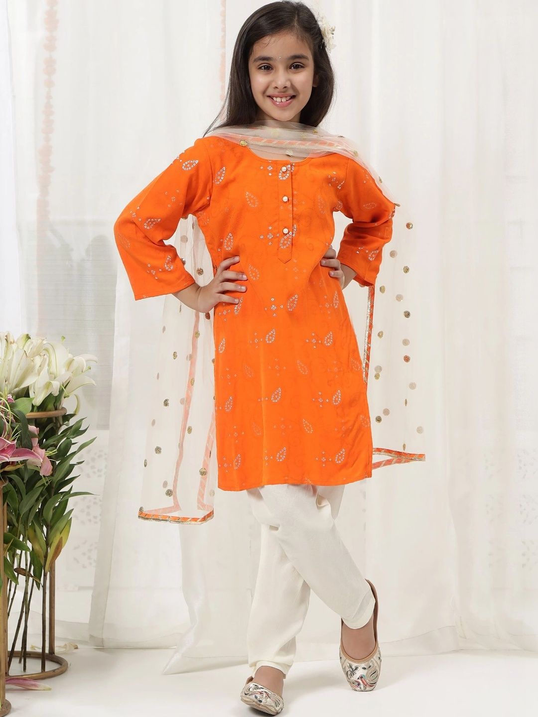 Little Bansi Girls Embroidered Regular Pure Cotton Kurta with Pyjamas & With Dupatta-picture-35