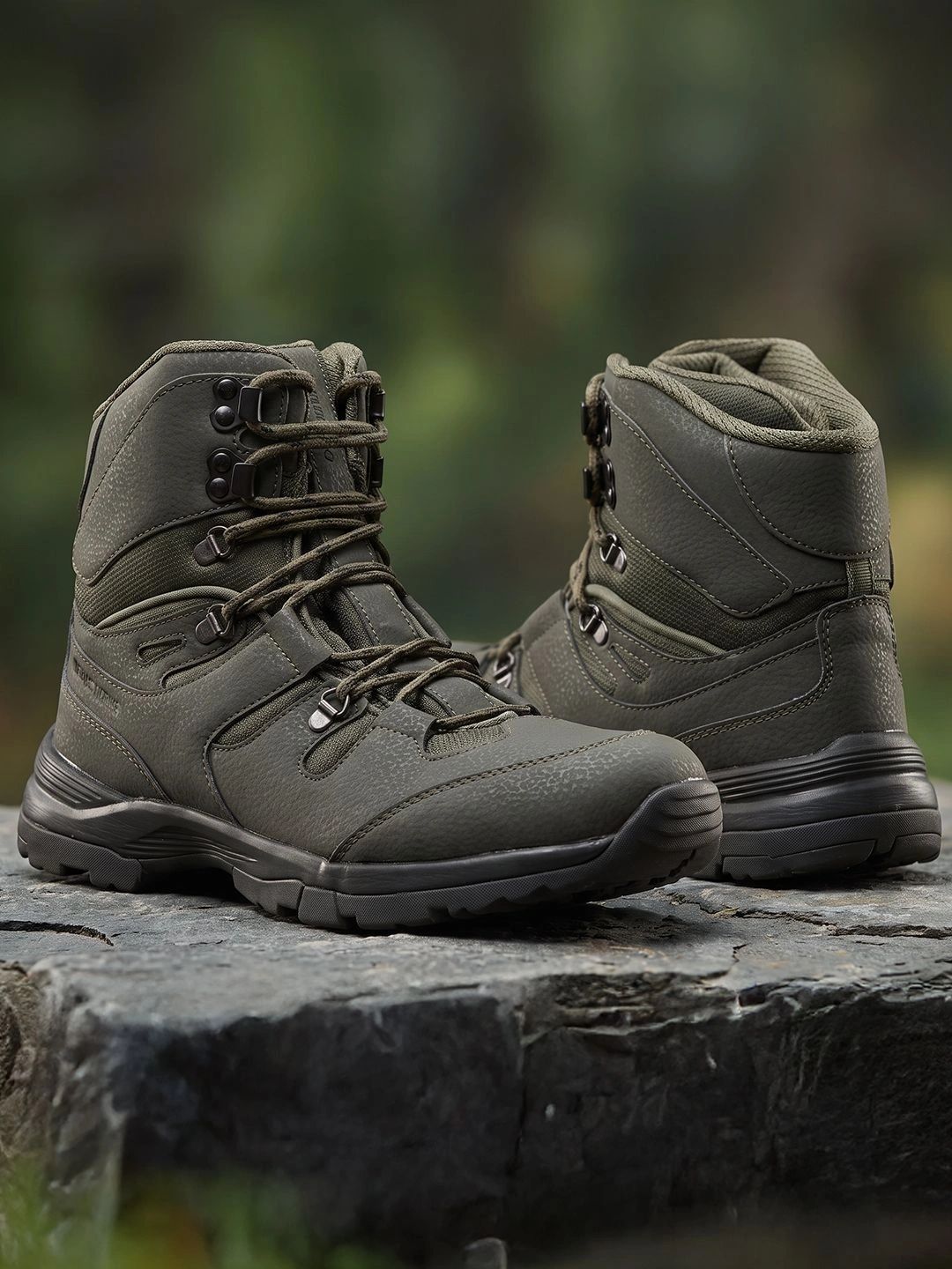 Liberty Men Textured Round Toe Hiking Boots-picture-22