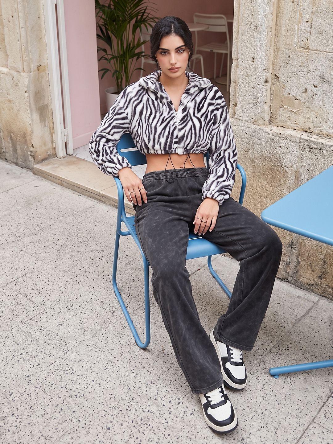 Suo Women Crop Open Front Jacket-picture-26