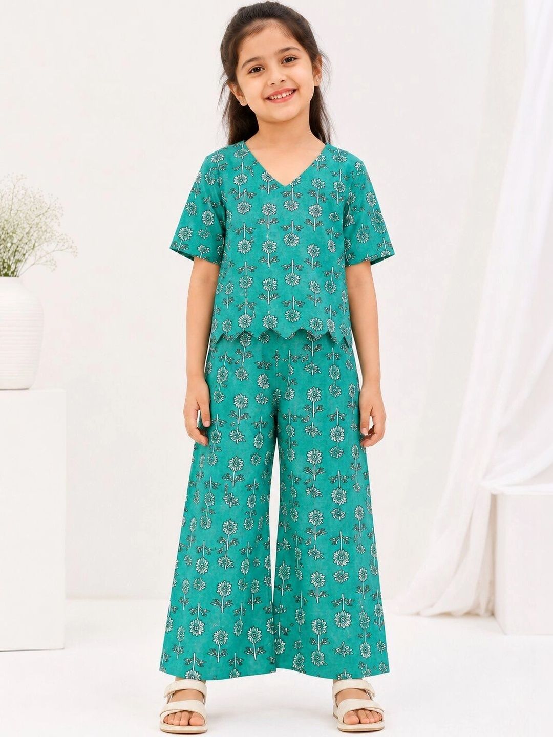 THE WEAVERS SHOP BY RAAVI Cotton Printed Top with Palazzos-picture-36