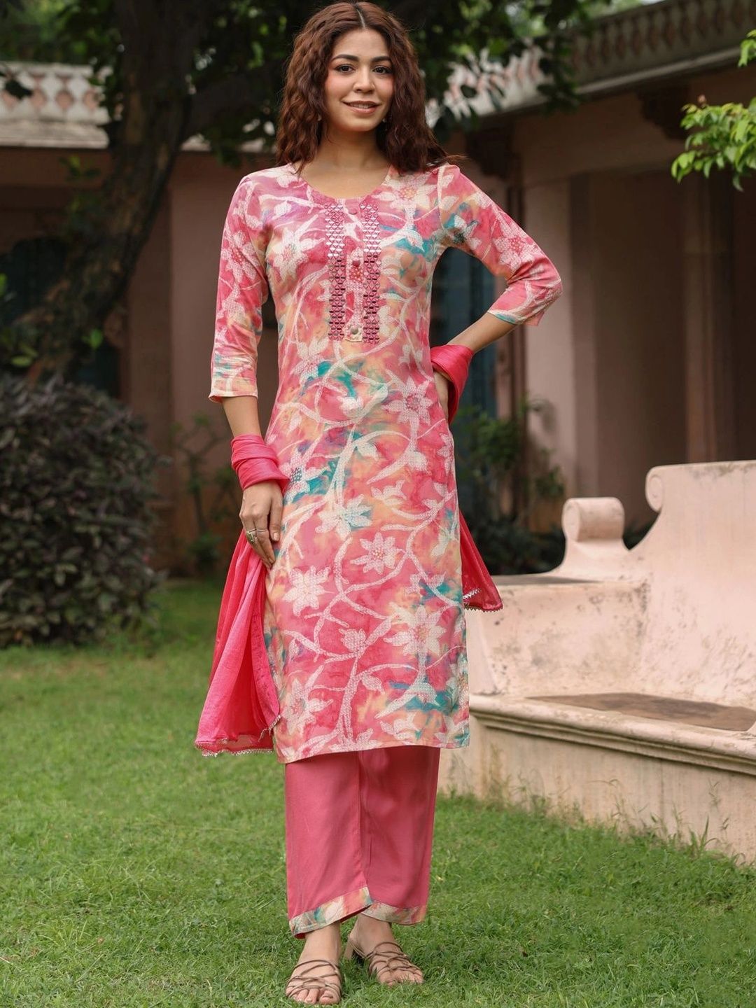 Rain & Rainbow Women Floral Regular Kurta with Trousers & With Dupatta-picture-39