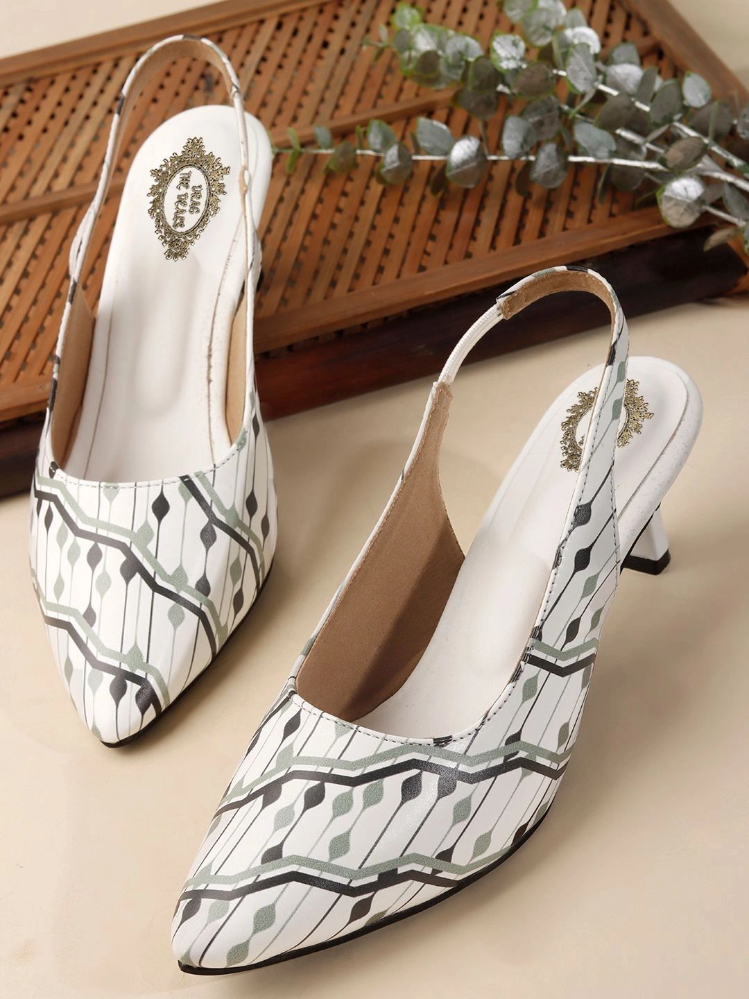 DRAG THE DEALS Printed Party Slim Heeled Pumps-picture-23