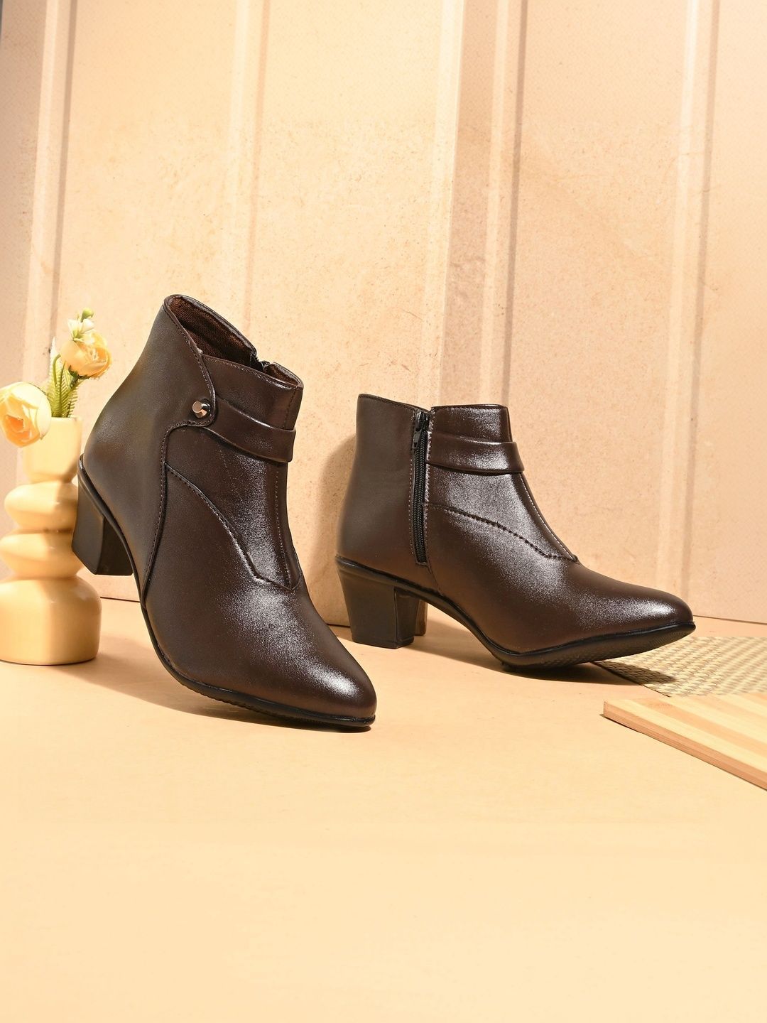 The Roadster Lifestyle Co Women Pointed Toe Zip Regular Boots-picture-49