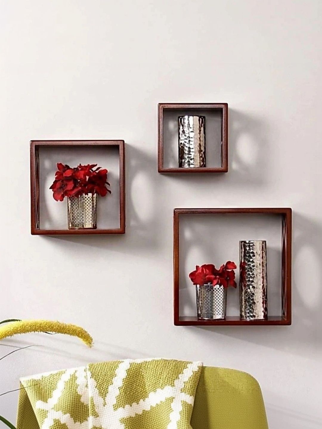 TFS TRADERS Brown & Red MDF Wall Shelf with Keyholders-picture-26