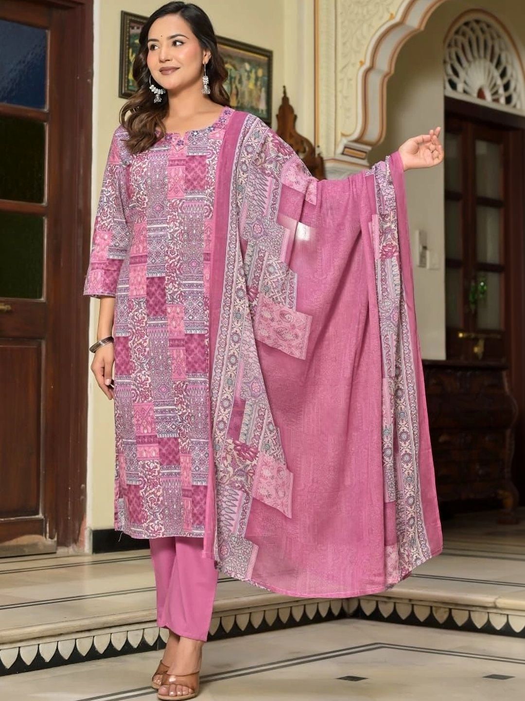 Sangria Women Ethnic Motifs Printed Regular Pure Cotton Kurta with Trousers & With Dupatta-picture-19