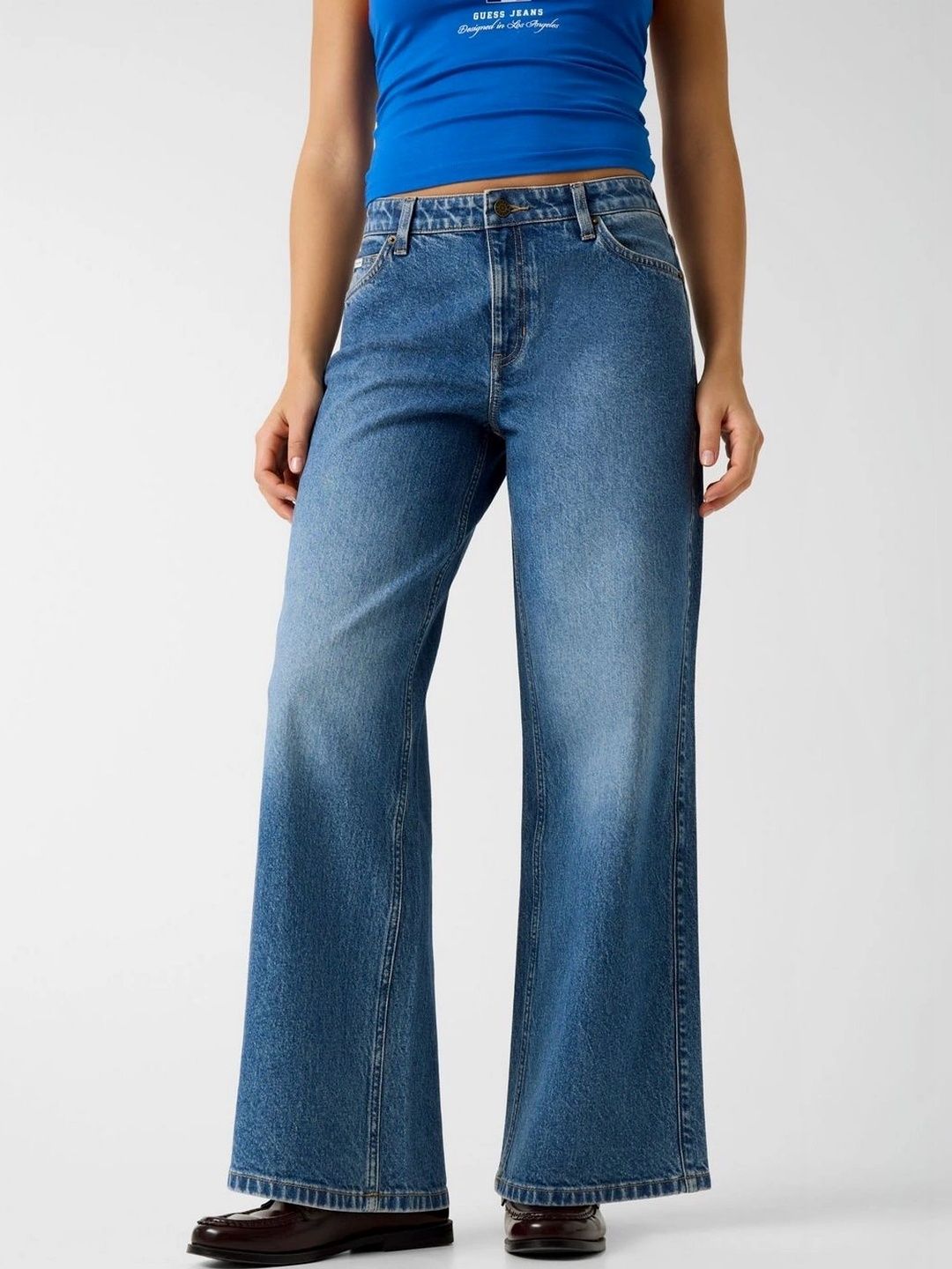 GUESS Jeans Women Relaxed Fit High-Rise Light Fade Jeans-image-39