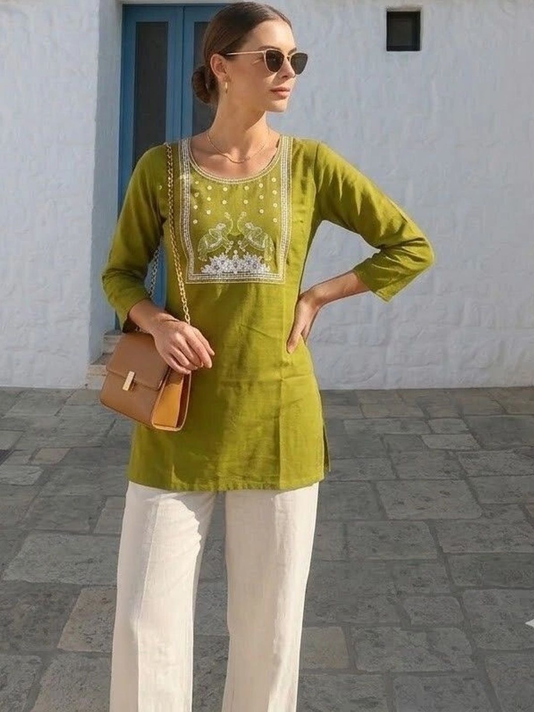 HOUSE OF AXI Ethnic Motifs Embroidered Thread Work Pure Cotton Thread Work Kurti-picture-39