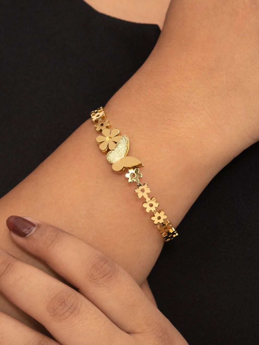 MONKDECOR Women Gold-Plated Link Bracelet-image-49