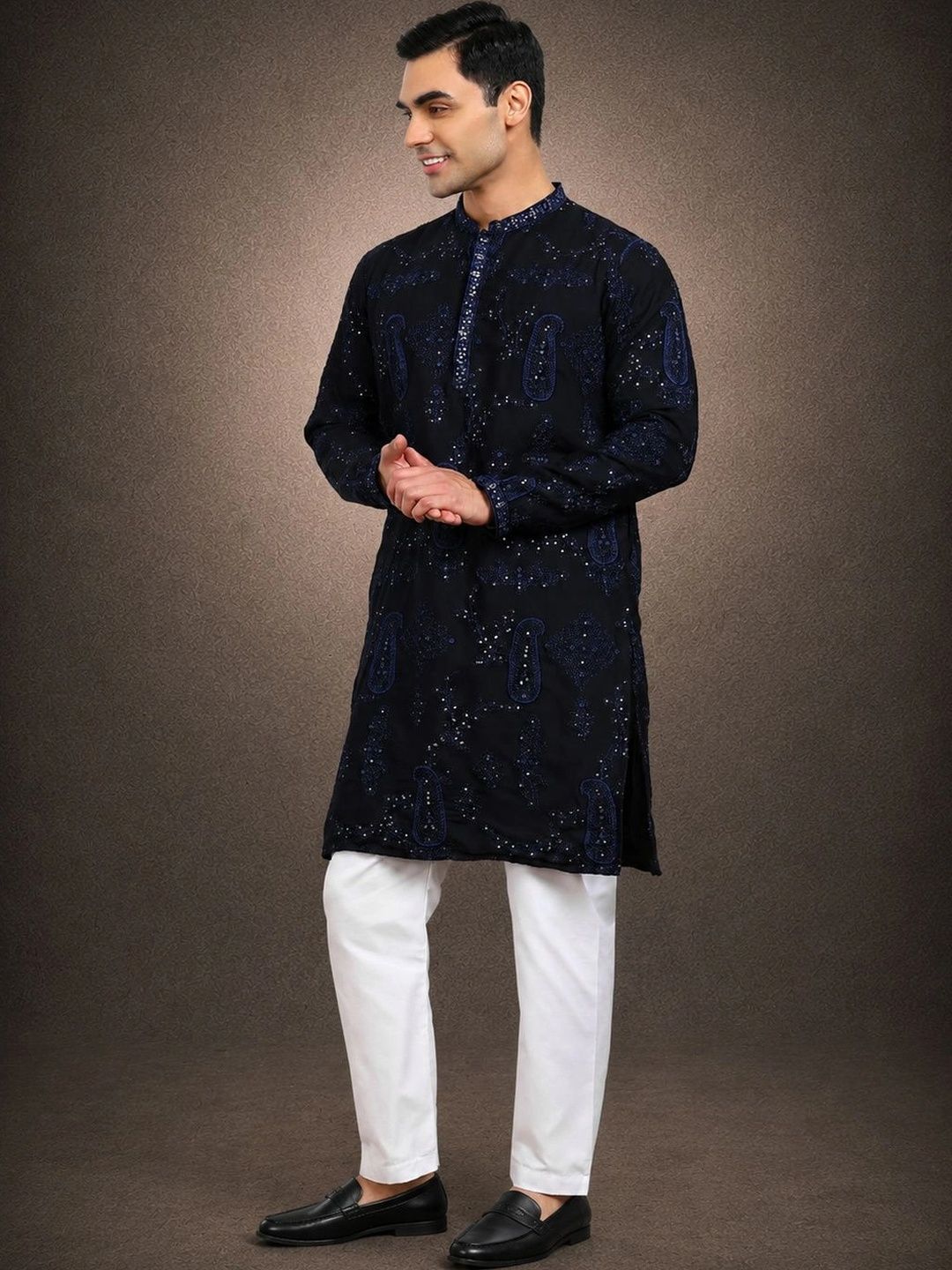 HERE&NOW Men Ethnic Motifs Embroidered Regular Chikankari Kurta with Trousers-image-38