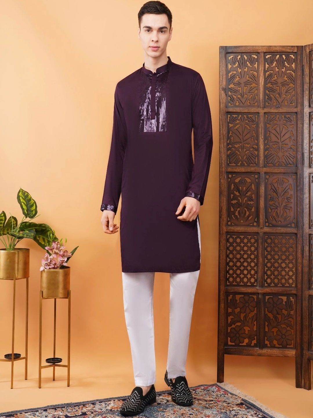 ADHIRAJAN Men Regular Sequinned Kurta with Trousers-picture-20