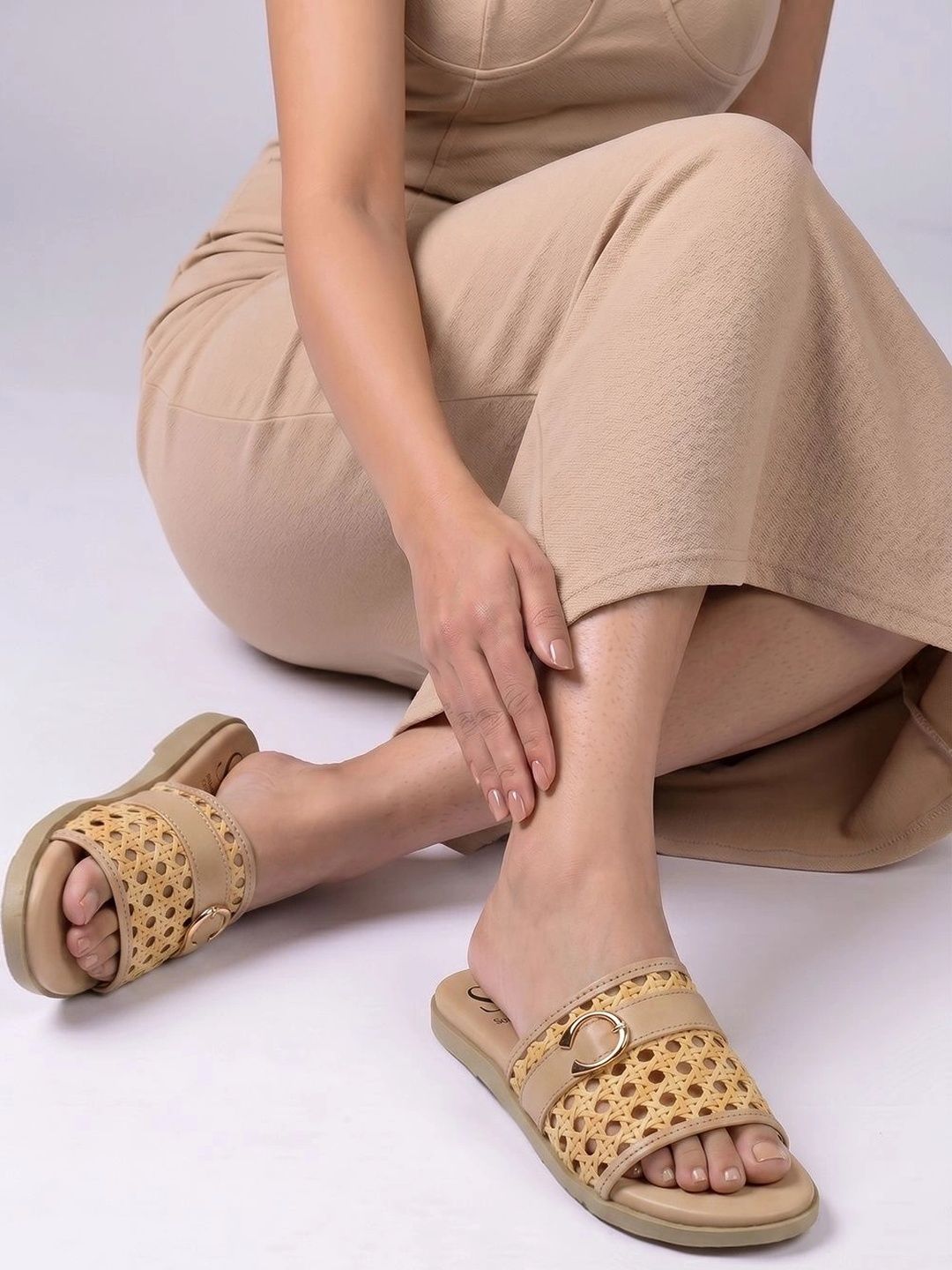 Solevera Women Open Toe Flats with Buckles-image-35