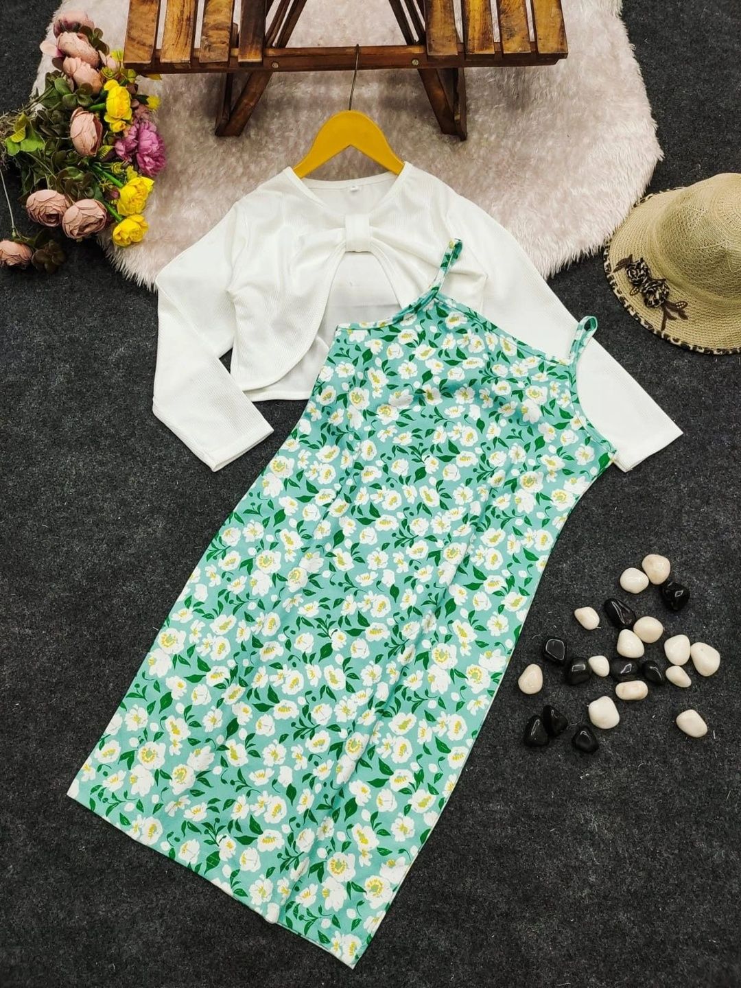 Miss & Chief Floral Print Applique A-Line Dress-picture-22