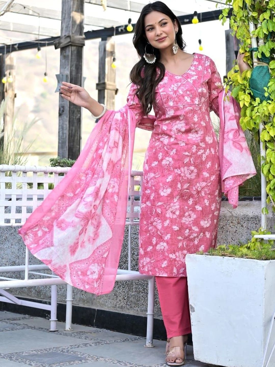 Sangria Women Floral Printed Regular Pure Cotton Kurta with Trousers & With Dupatta-picture-29