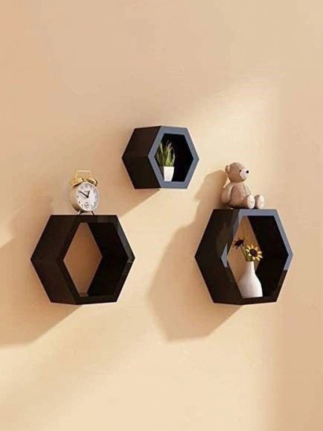 TFS TRADERS Red & White MDF Wall Shelf with Keyholders-picture-28