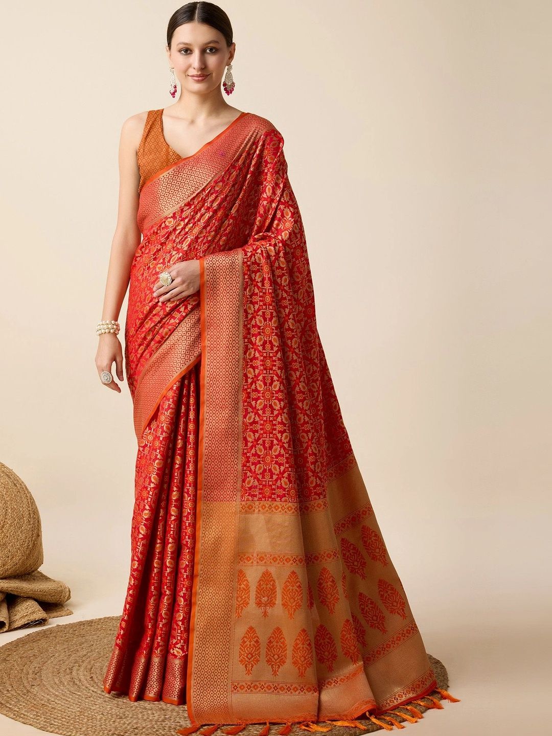 Lalan Shree Creation Woven Design Zari Silk Blend Banarasi Saree-image-37