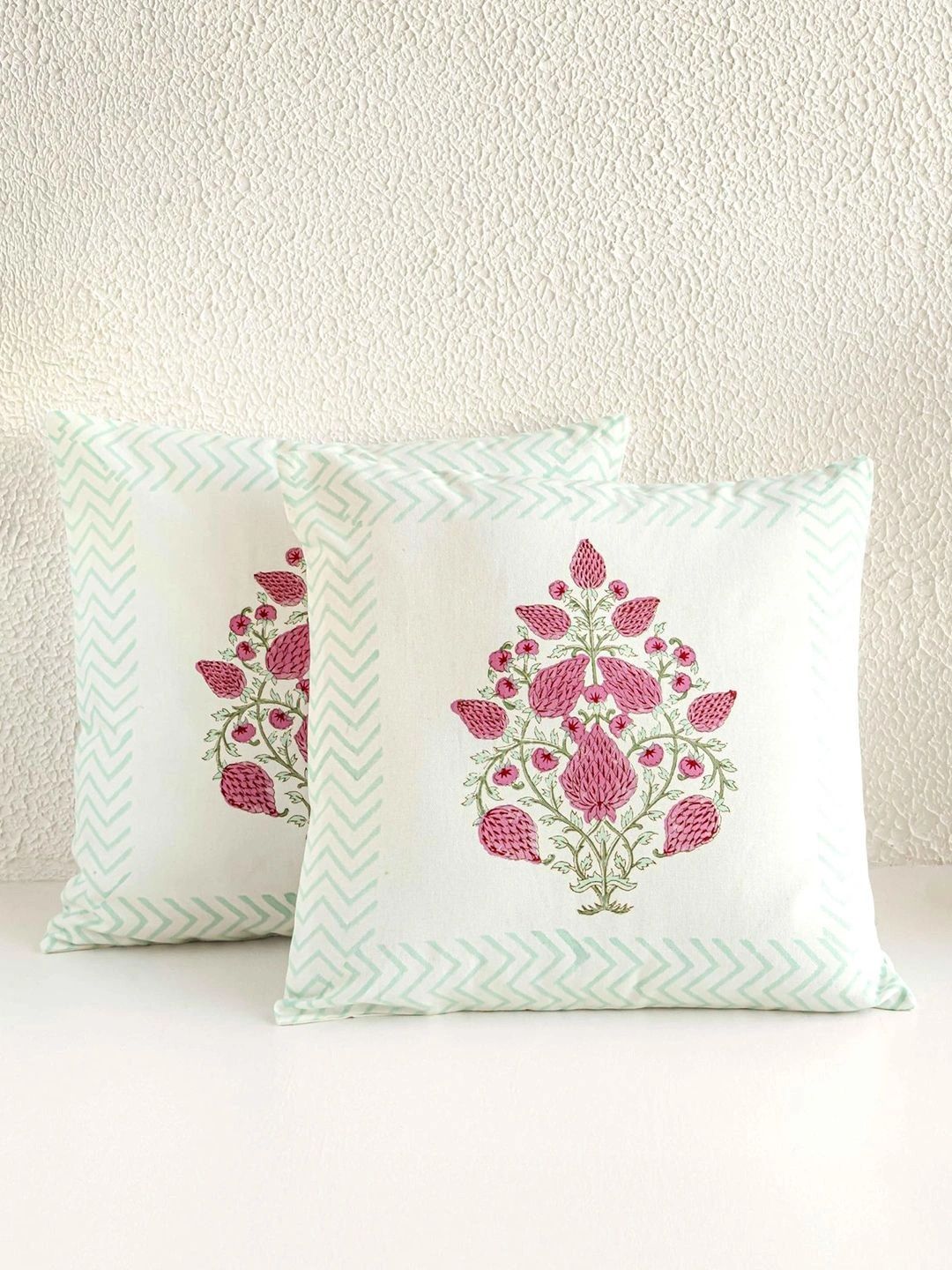 Aura White & Pink Set of 2 Floral Square Cushion Covers-picture-38