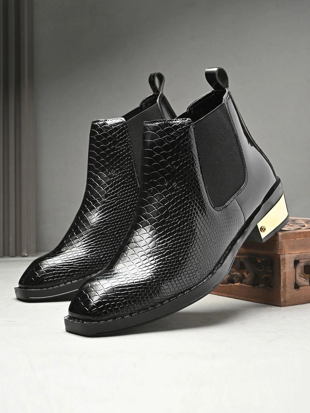 HERE&NOW Men Mid-Top Chelsea Boots-picture-31