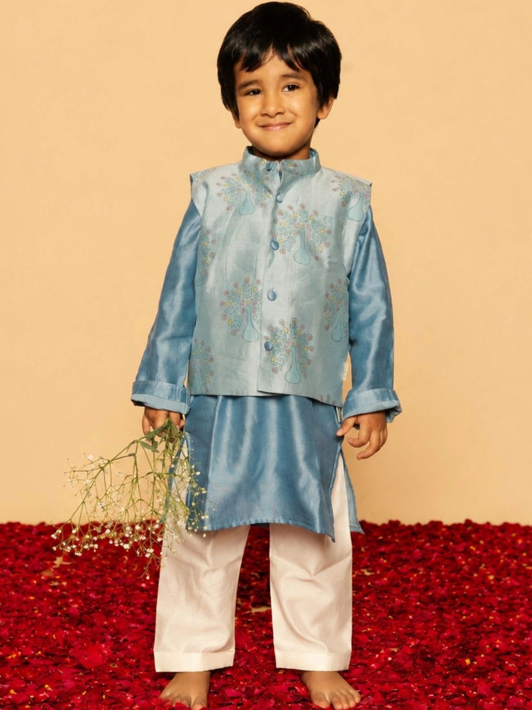 DULAAR Unisex Kids Ethnic Motifs Printed Regular Gotta Patti Pure Silk Kurta with Pyjamas-picture-51