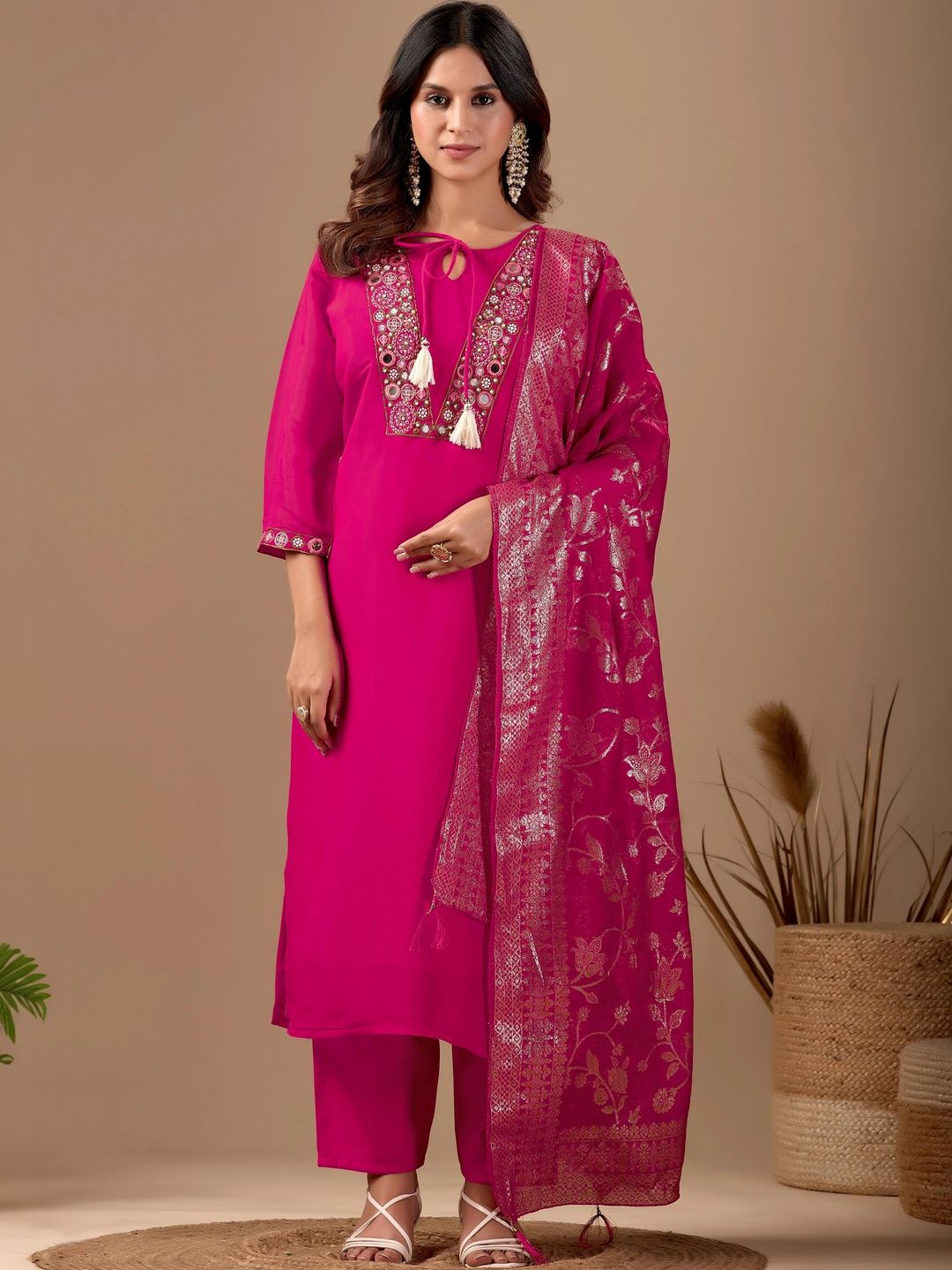 Maroosh Women Ethnic Motifs Embroidered Regular Thread Work Chanderi Cotton Kurta with Trousers & With-picture-47