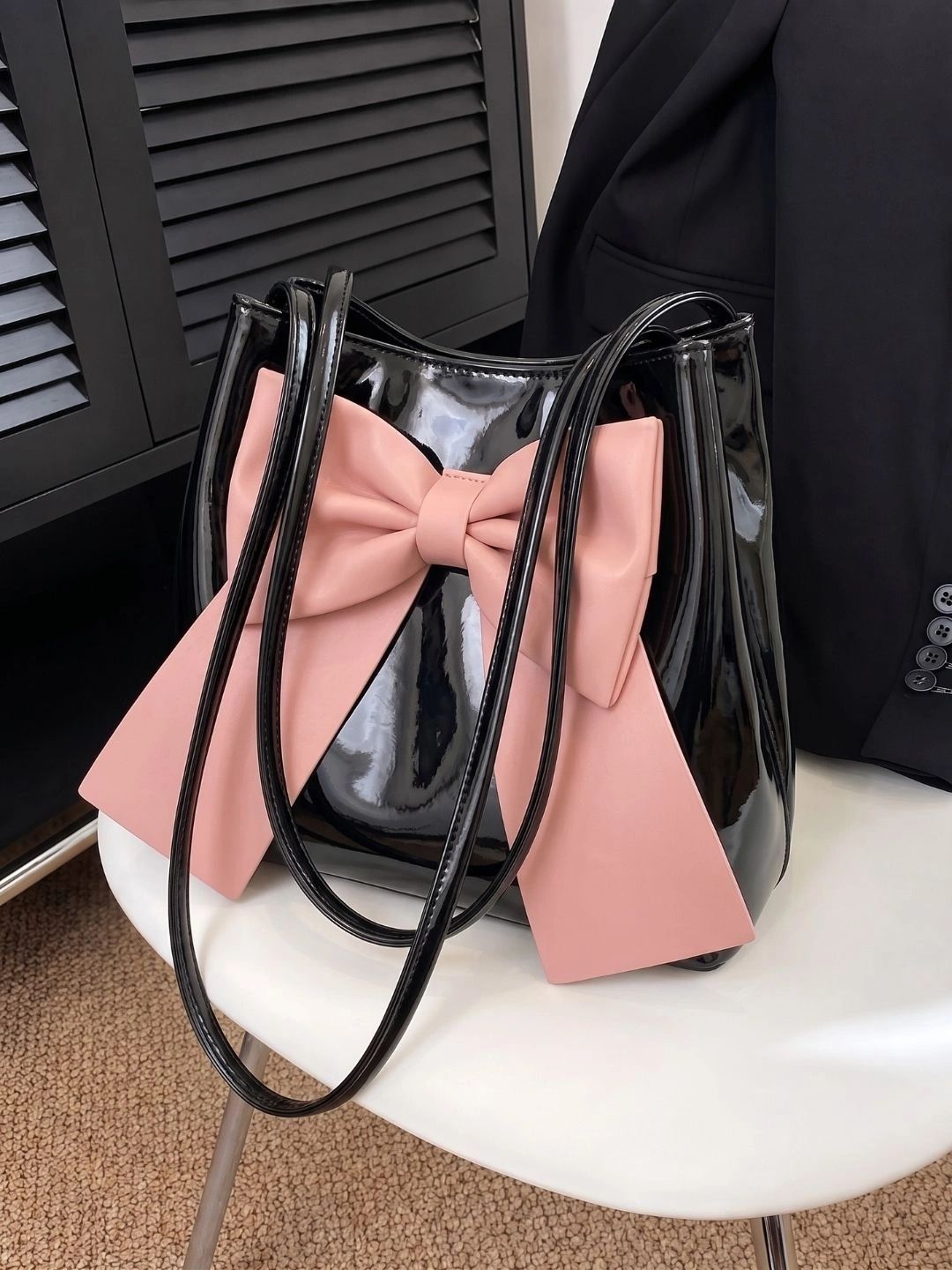 ZOKER Colourblocked PU Oversized Swagger Tote Bag with Bow Detail-picture-53