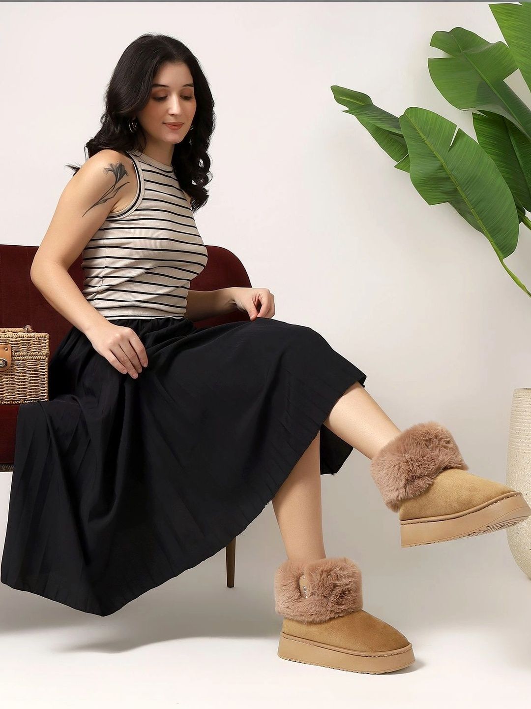CASSIEY Textured Platform-Heeled Winter Boots-picture-29