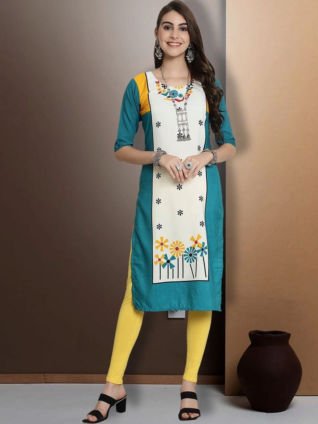 HERE&NOW Women Printed Floral Crepe Kurta-picture-32