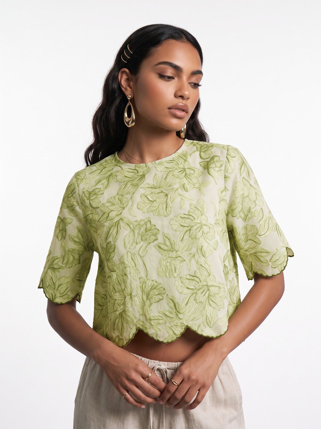 Phosphorus Floral Printed Crop Top-picture-25