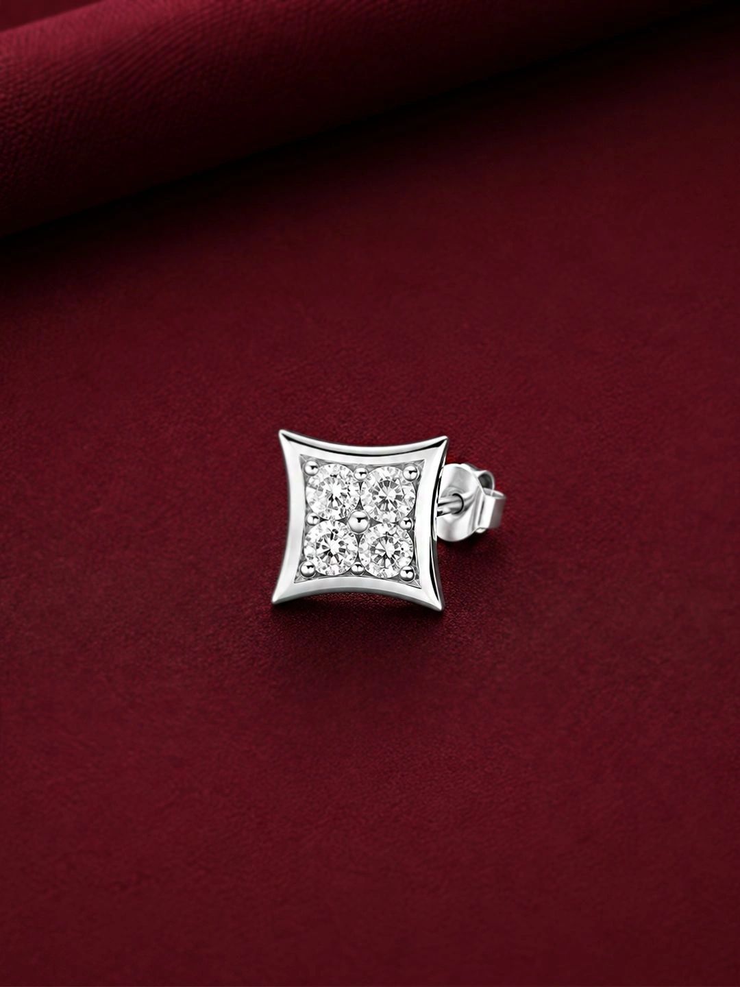 Caratiro Geometric Studs Earrings-picture-40