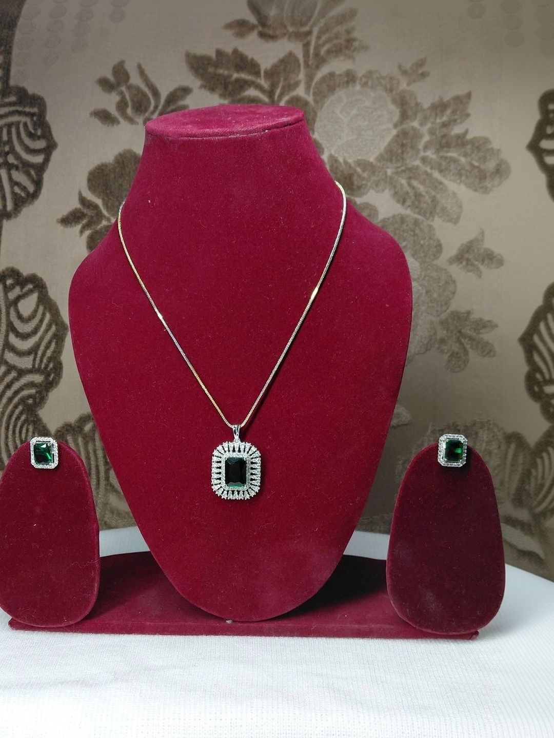 ADITYA COLLECTION Silver-Plated Stone-Studded Pendant and Earrings-picture-37