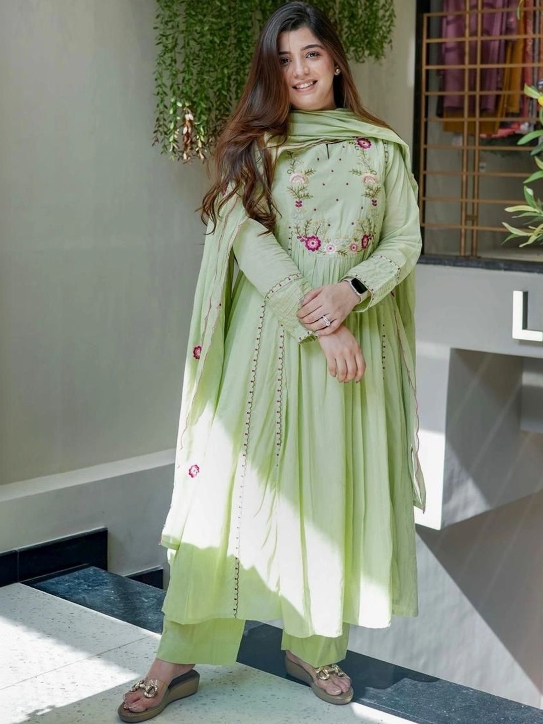 Tankori Women Floral Embroidered Empire Thread Work Chanderi Silk Kurta with Trousers & With Dupatta-picture-33