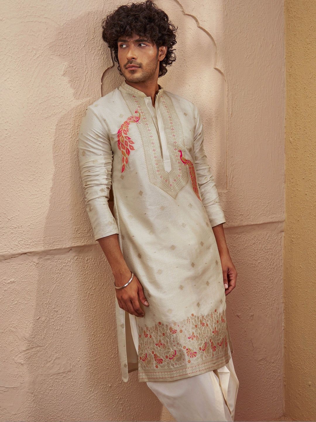 VASTRAMAY Men Ethnic Motifs Embroidered Thread Work Jacquard Kurta-picture-55