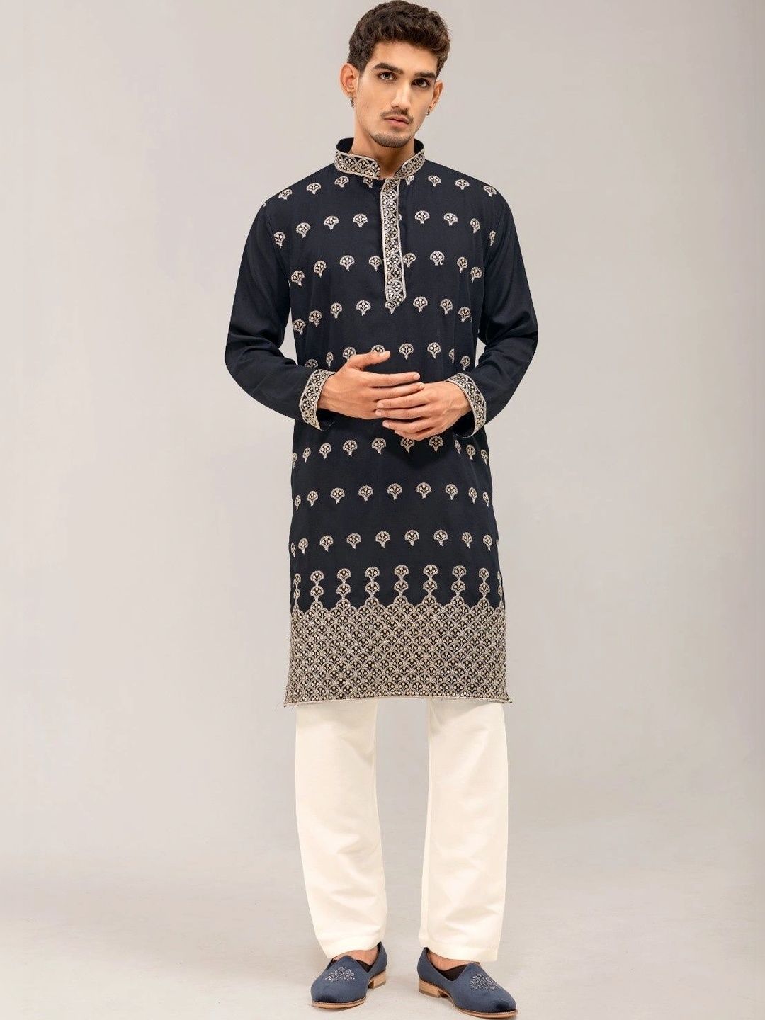 ADHIRAJAN Men Ethnic Motifs Embroidered Regular Thread Work Kurta with Pyjamas-picture-40