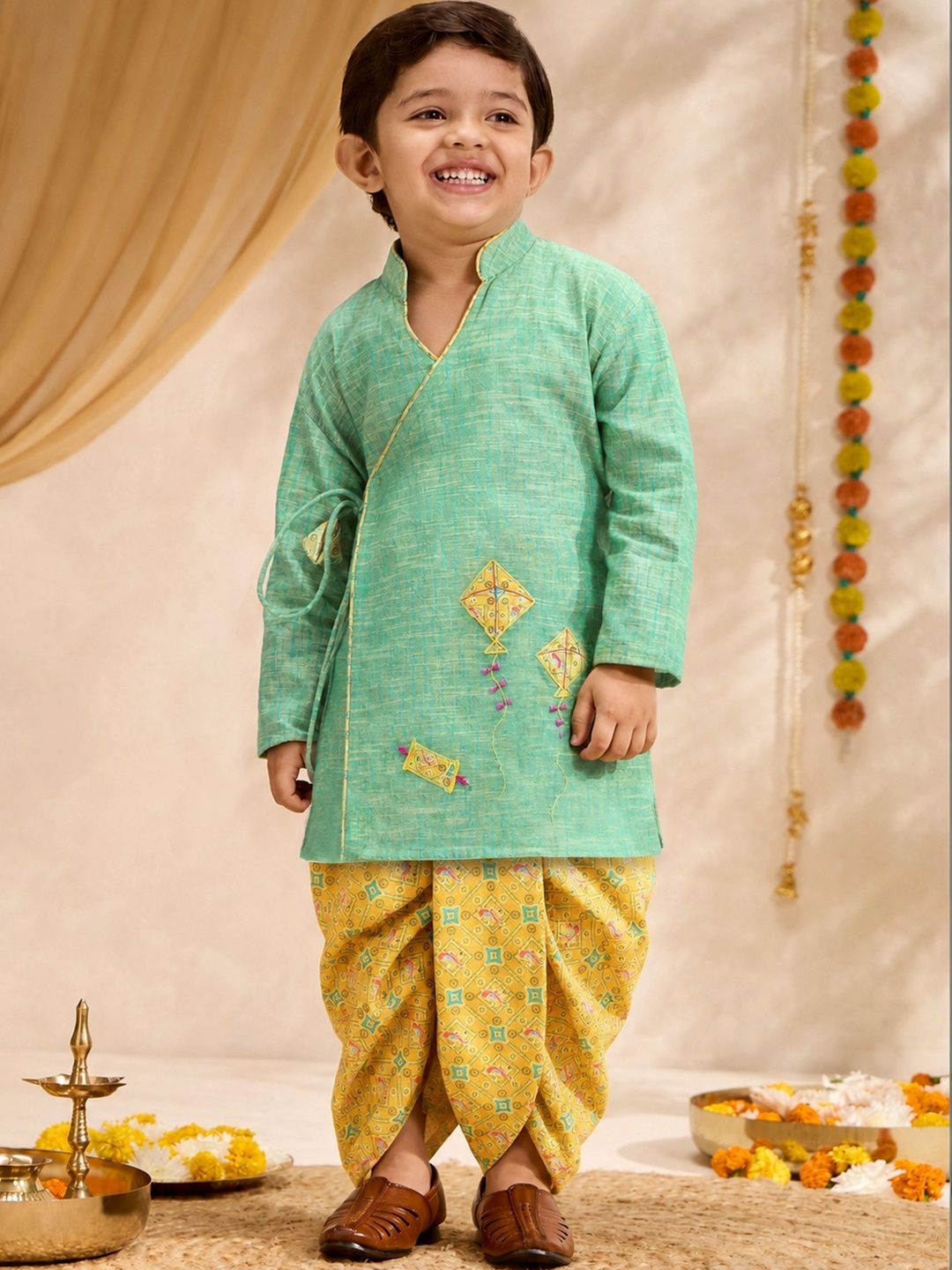 VASTRAMAY Boys Ethnic Motifs Angrakha Thread Work Pure Cotton Kurta with Dhoti Pants-picture-23