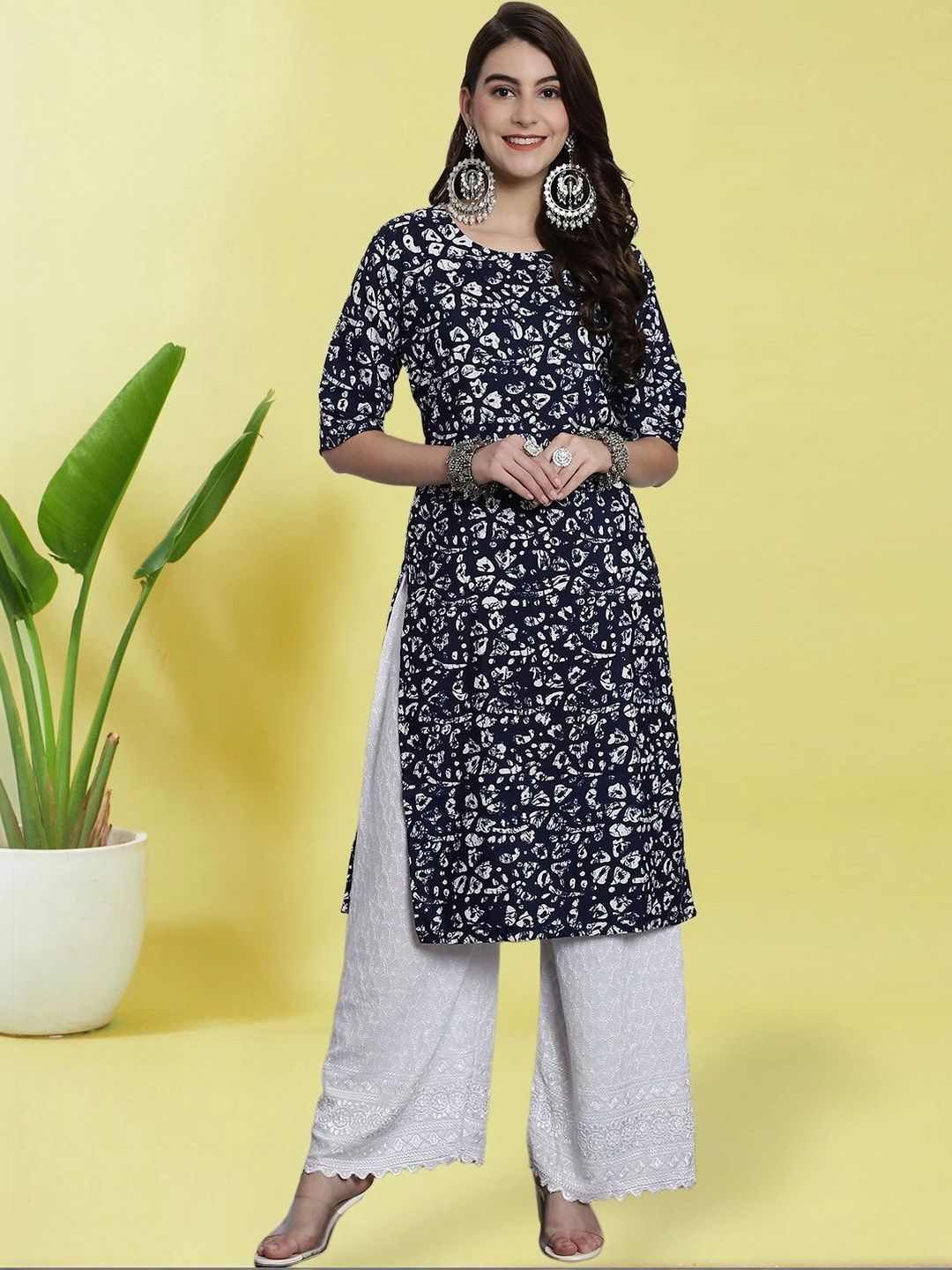 HERE&NOW Women Printed Floral Crepe Kurta-picture-40