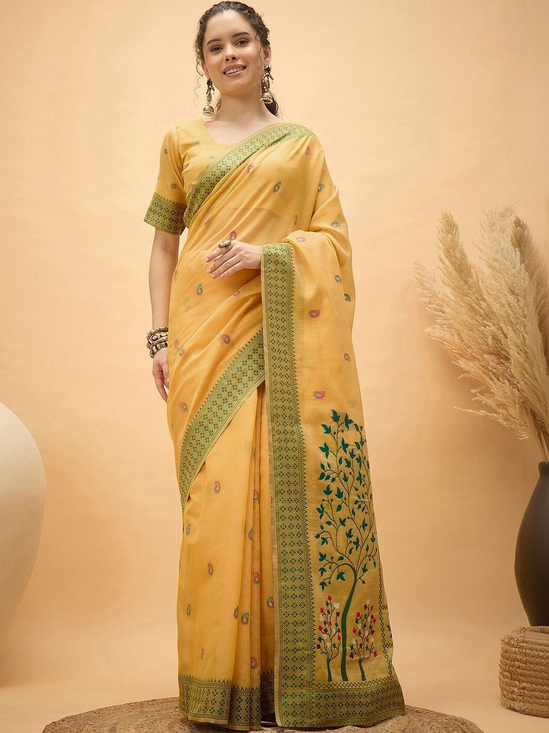 SAARA Floral Saree-picture-23