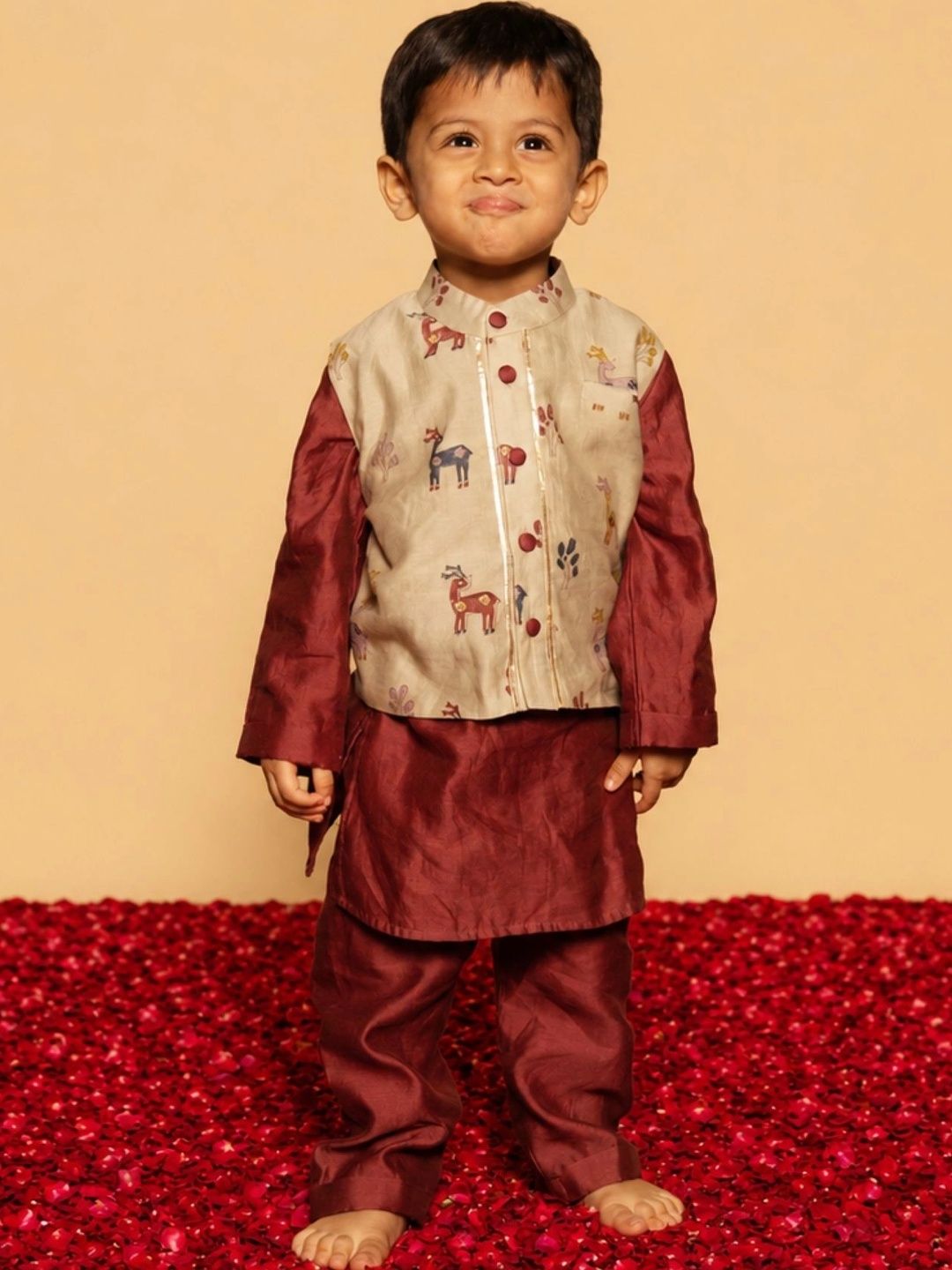 DULAAR Unisex Kids Animal Printed Regular Pure Silk Kurta with Pyjamas-picture-22