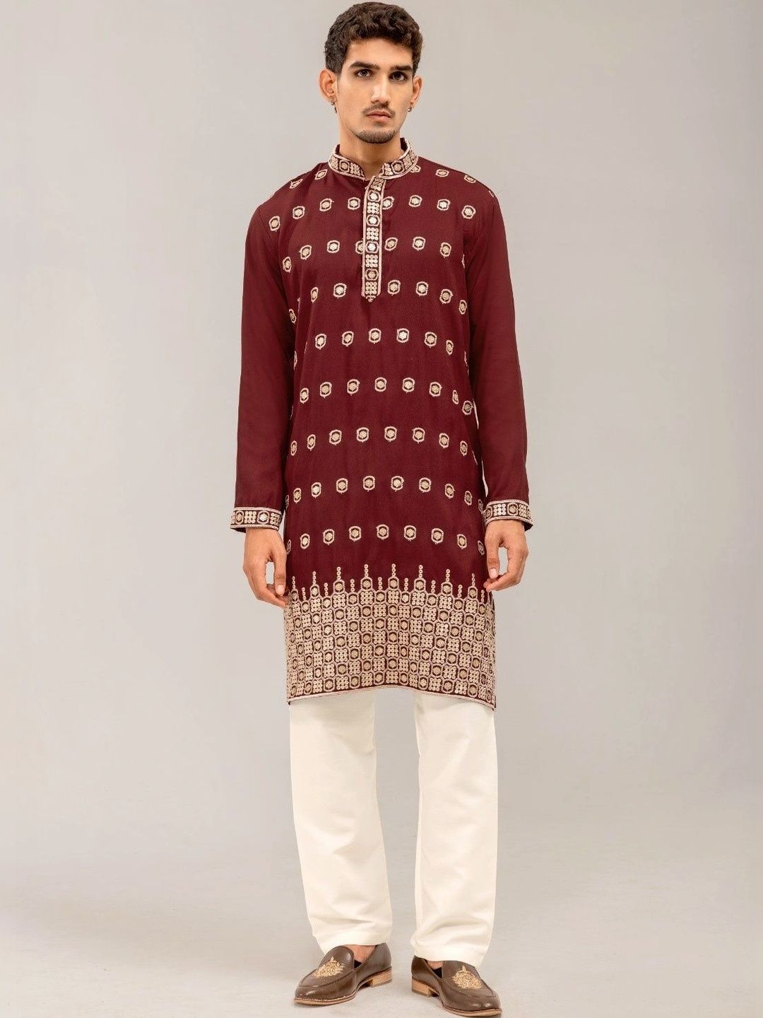 ADHIRAJAN Men Ethnic Motifs Embroidered Regular Kurta with Pyjamas-picture-55
