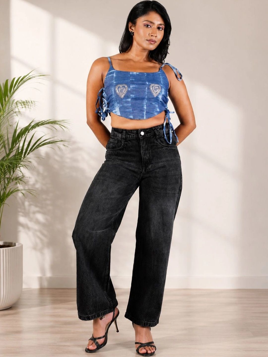 Roadster Women Wide Leg High-Rise Low Distress Stretchable Jeans-picture-26