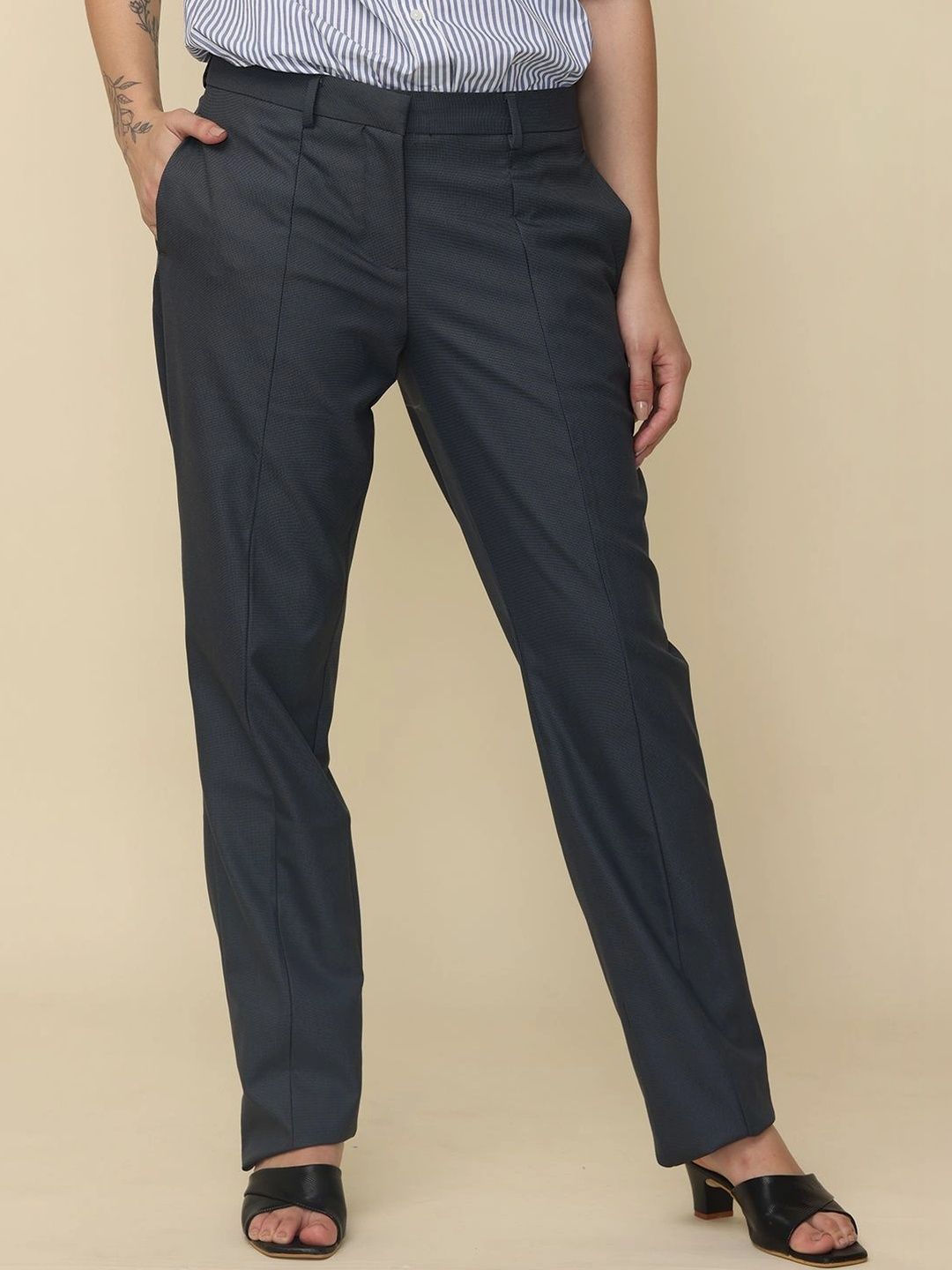 WEARHOUSE Women Relaxed High-Rise Trousers-picture-32