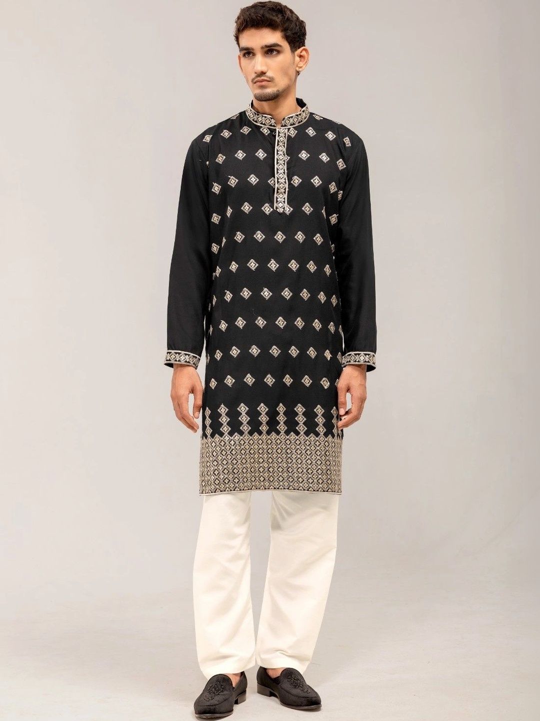 ADHIRAJAN Men Ethnic Motifs Embroidered Kurta-picture-25