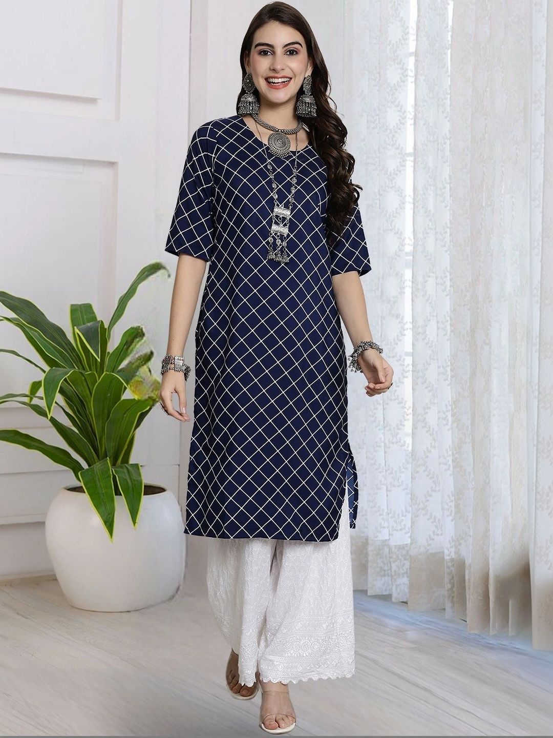 HERE&NOW Women Geometric Printed Crepe Kurta-picture-15