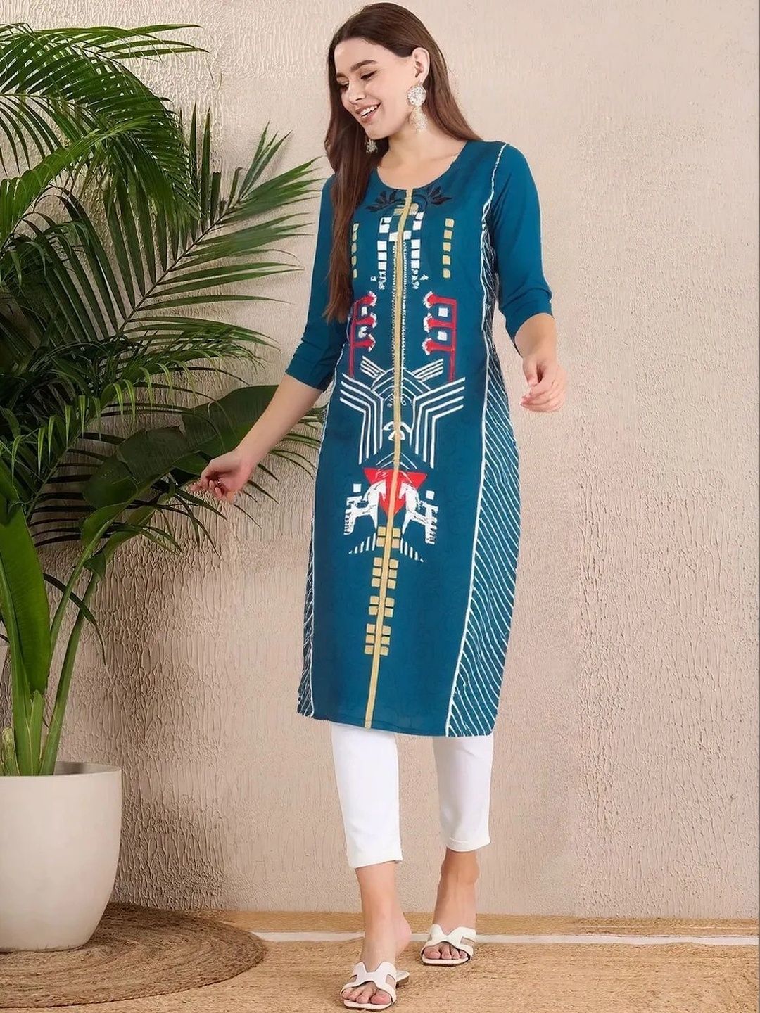 HERE&NOW Women Geometric Printed Crepe Kurta-picture-37