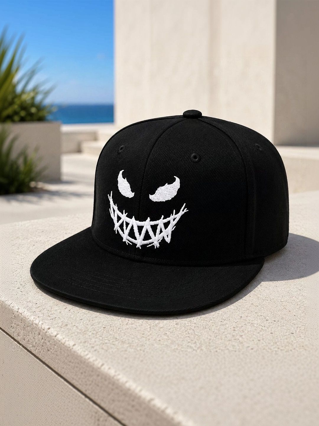 Vritraz Men Embroidered Snapback Cap-picture-21