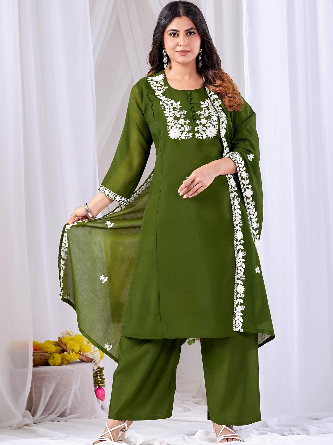 MANVAA Women Floral Embroidered Regular Thread Work Kurta with Palazzos & With Dupatta-picture-21