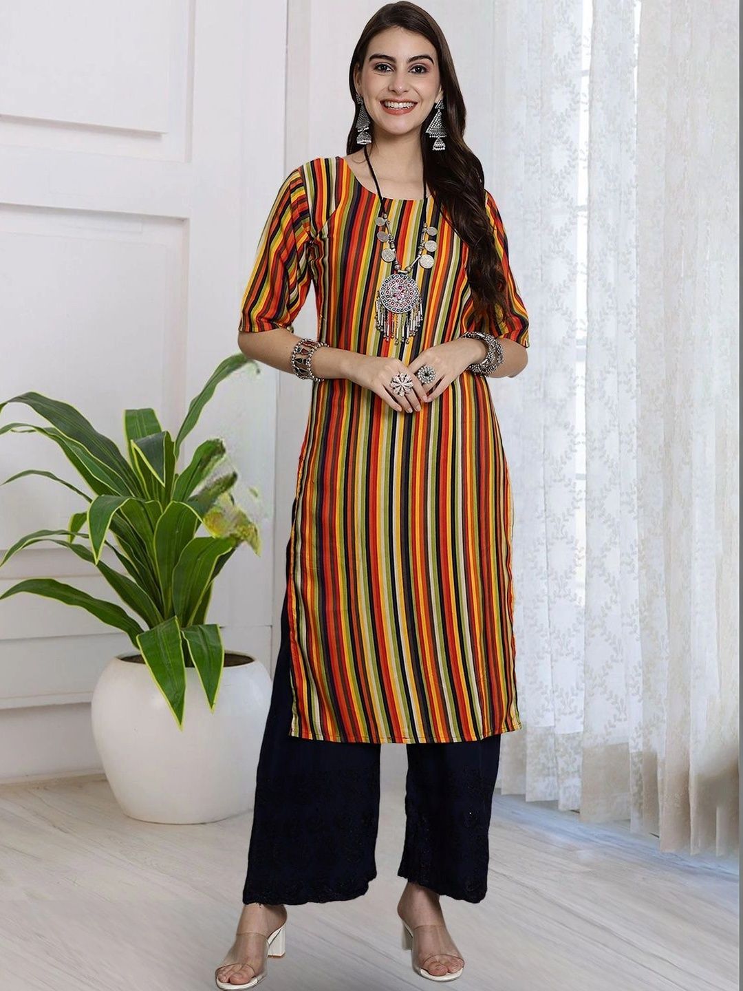 HERE&NOW Women Printed Crepe Kurta-picture-39
