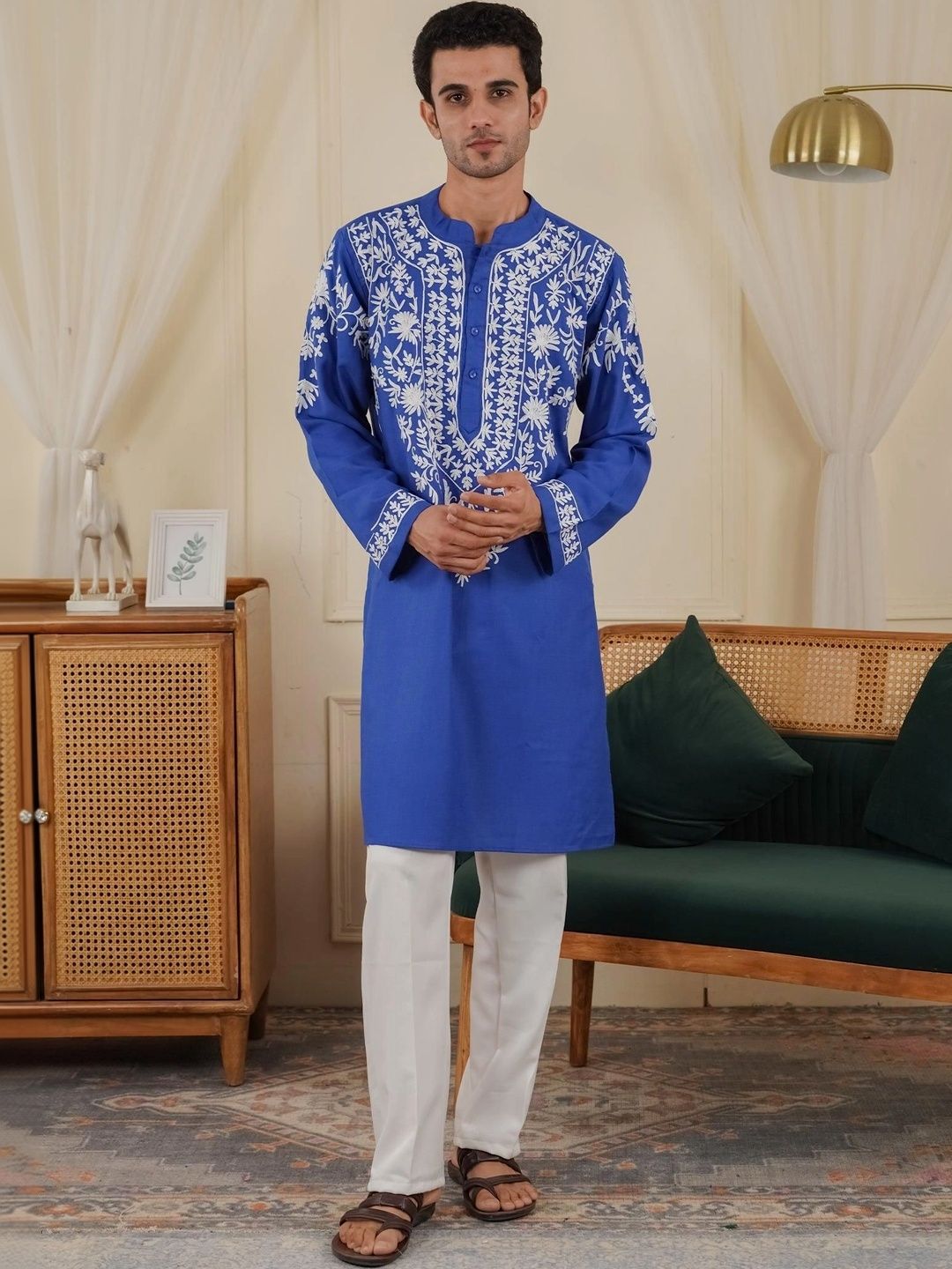 HOUSE OF KARI Men Embroidered Thread Work Kurta-picture-22