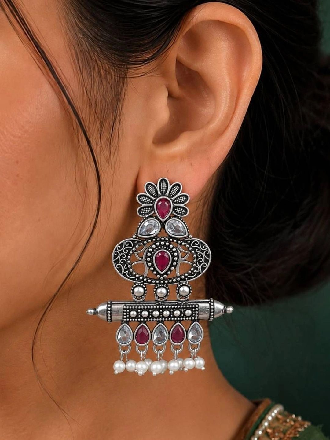 THE GLAM POUCH Geometric Drop Earrings-picture-57