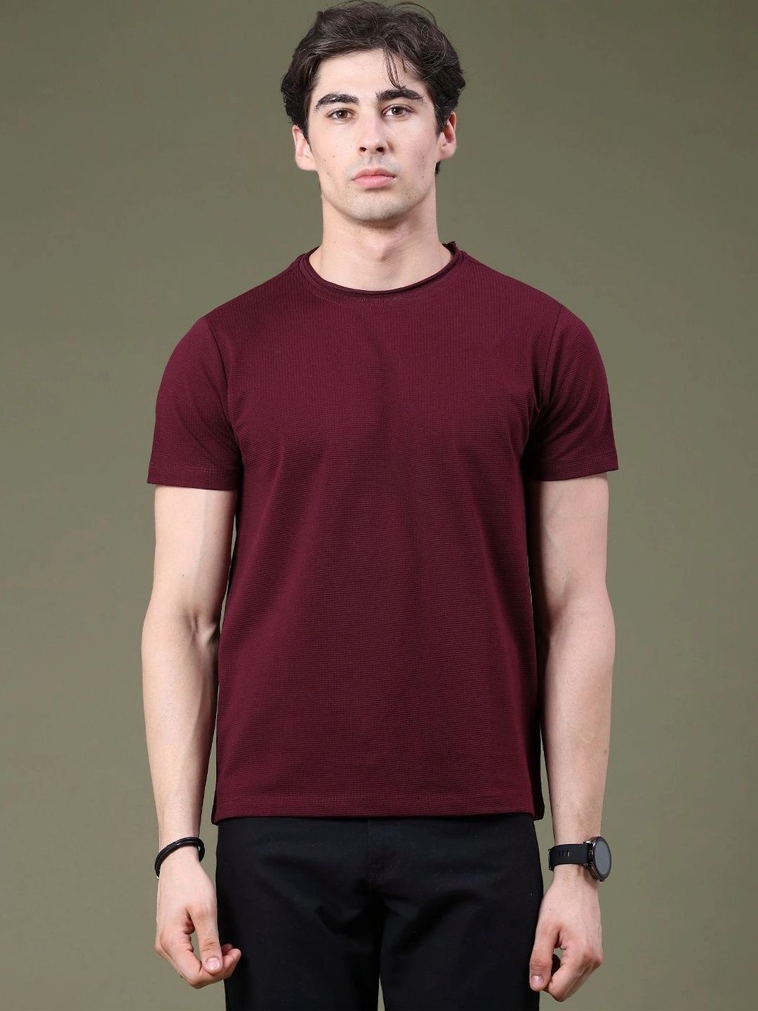 V-Mart Men T-shirt-image-0
