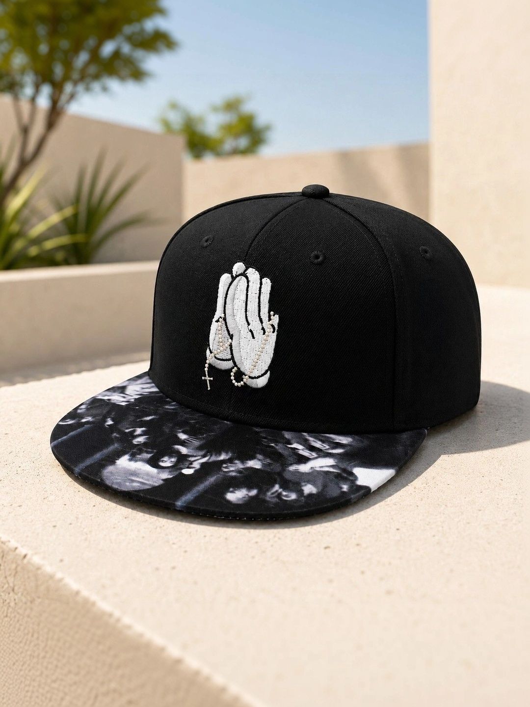 Vritraz Men Embroidered Snapback Cap-picture-27