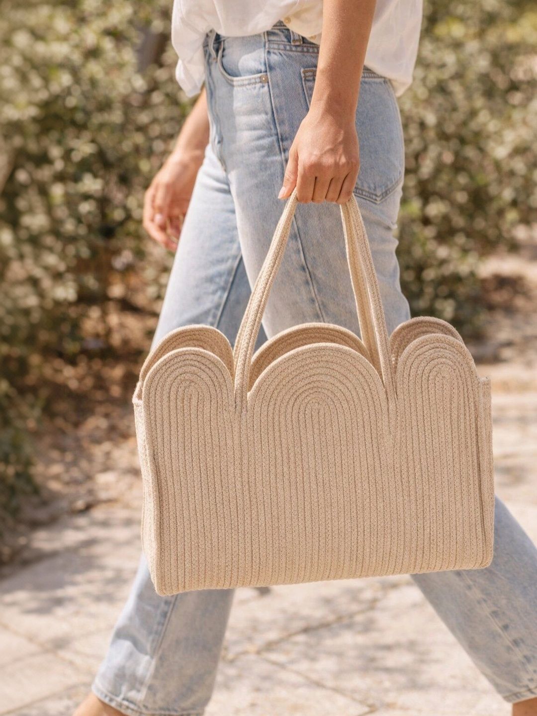 THE S LIVING Unisex Textured Messenger Bag-picture-15